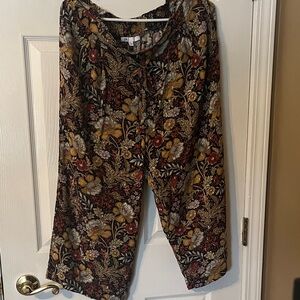 DR2 Floral Print Capris - Multicolor